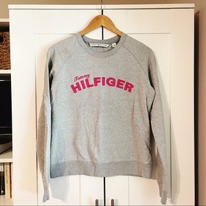 TOMMY HILFIGER lightweight sweatshirt